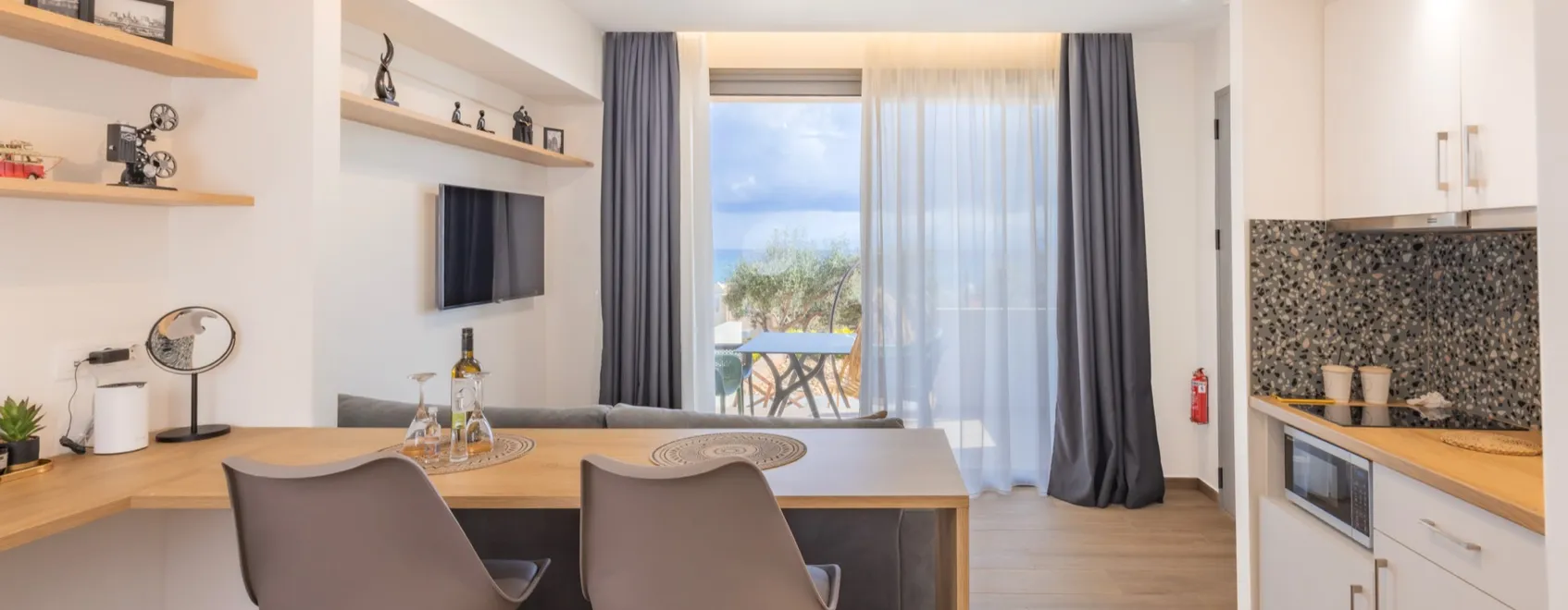 One-Bedroom Apartment with Garden View