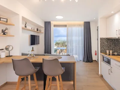 One-Bedroom Apartment with Garden View